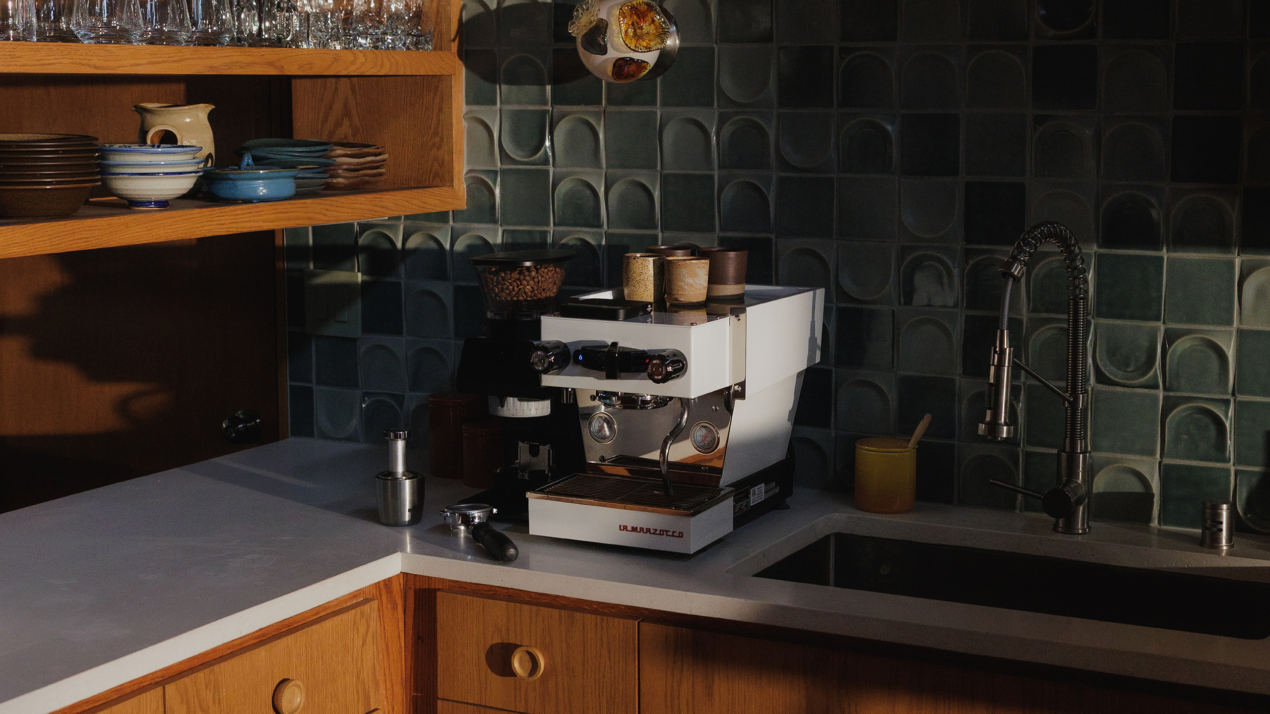 Micra Desktop Banner